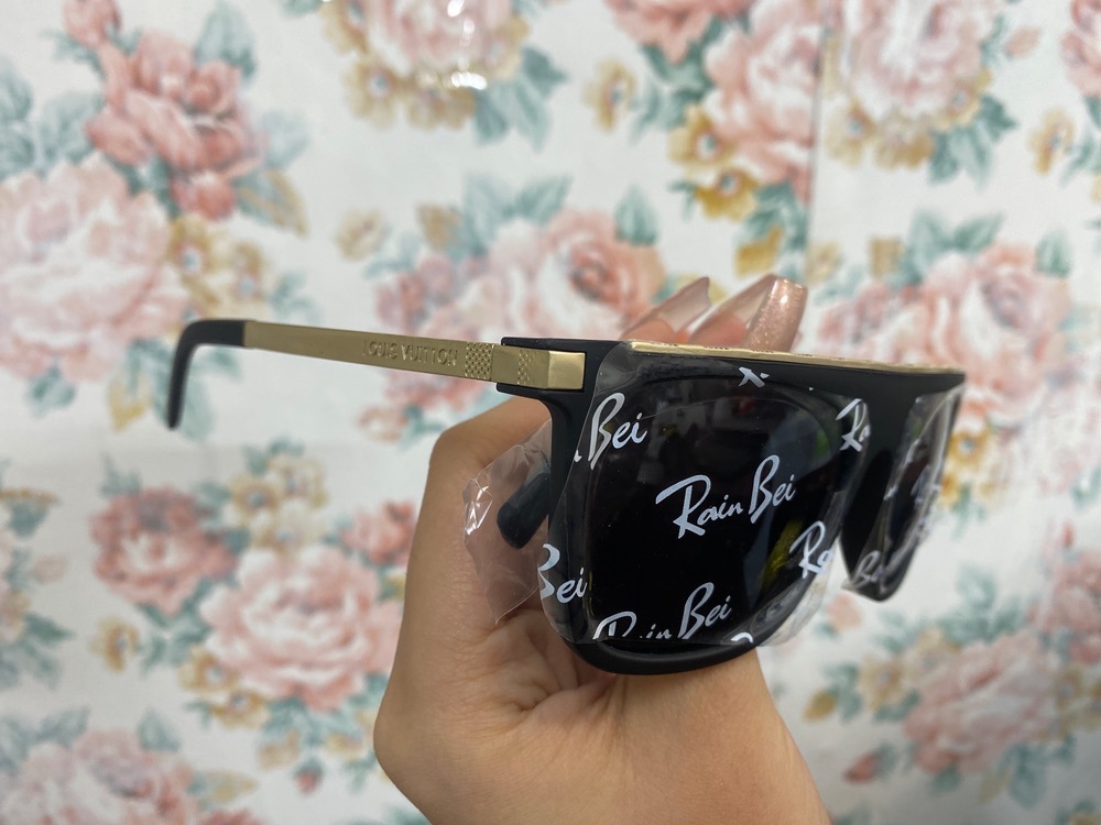 عینک افتابی مردانه کد B5430