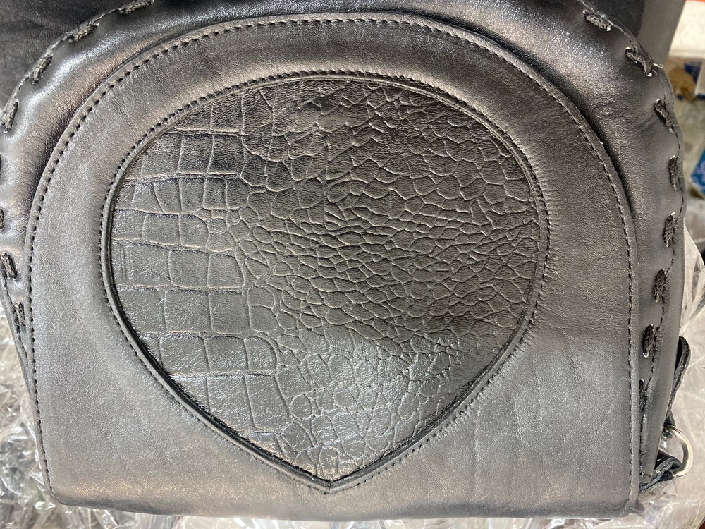 کیف دوشی چرم مشکی کد B5548