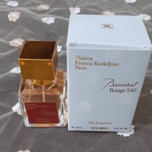 ادکلن 30 میل باکارات رژ کد B6985