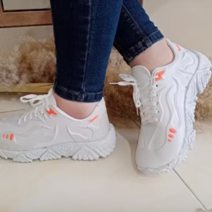 کفش اسپورت سفید زنانه سایز 39کدB8337