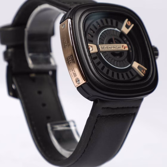 ساعت مردانه SEVENFRIDAY سون فرایدی کد B11735